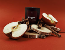 Load image into Gallery viewer, Apple & Cinnamon Soy Wax Candle